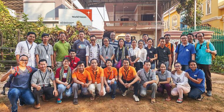 wvm_cambodia_pastors_visit3