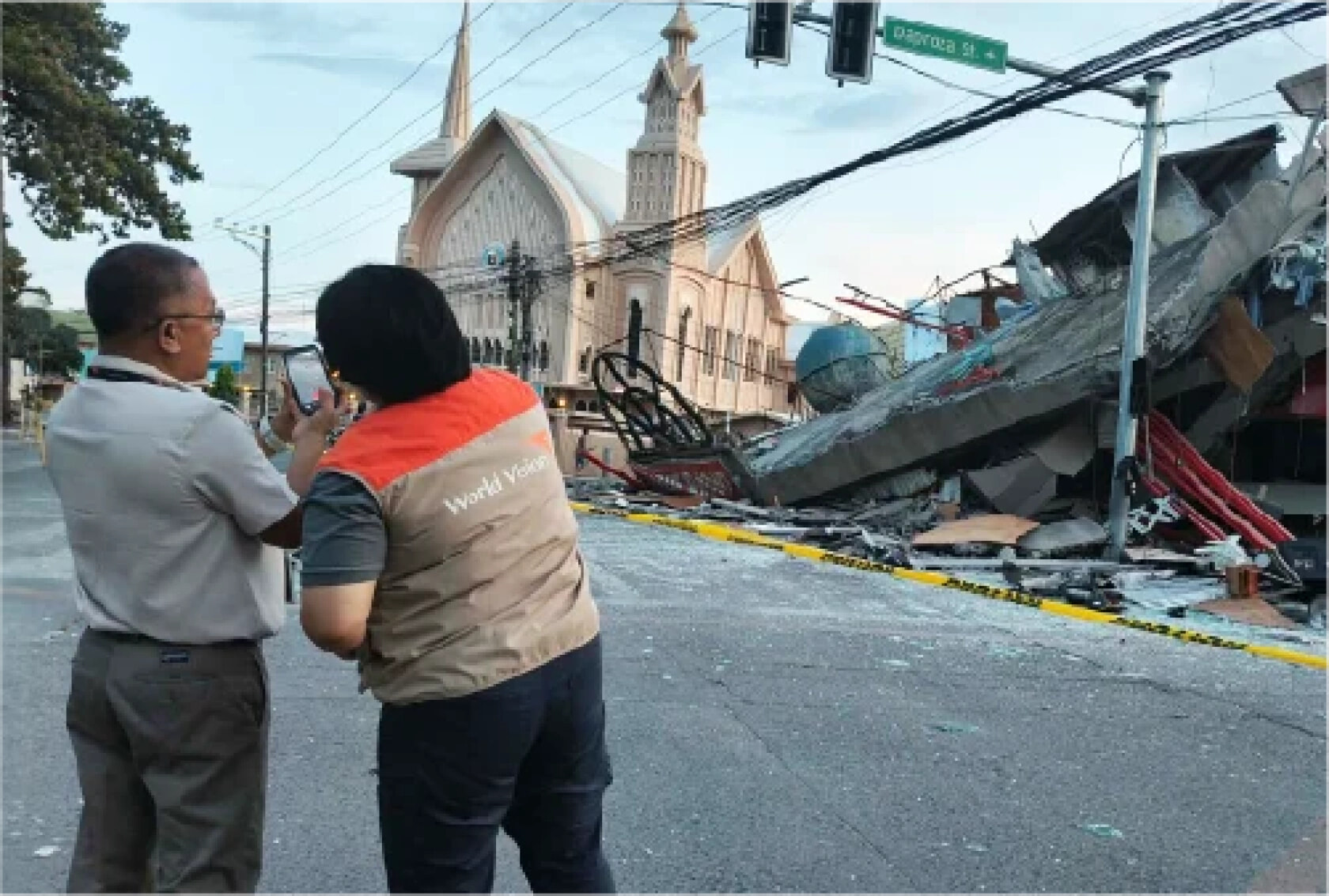 7.8 Magnitude Earthquake Strikes Philippines on First Day of School